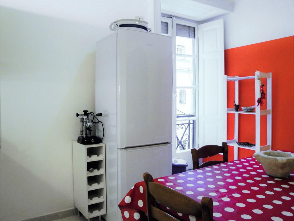 Garibaldi Holiday House Napoli Eksteriør bilde