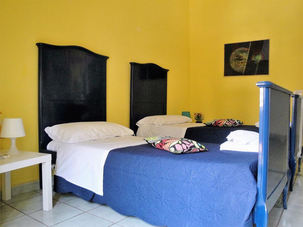 Garibaldi Holiday House Napoli Eksteriør bilde